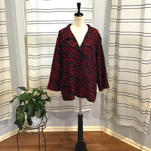 Chico's Jackets & Blazers - Chicos Travelers  Women Size 3 Jacket Cardigan Crinkled Red Black Tiger Stripe